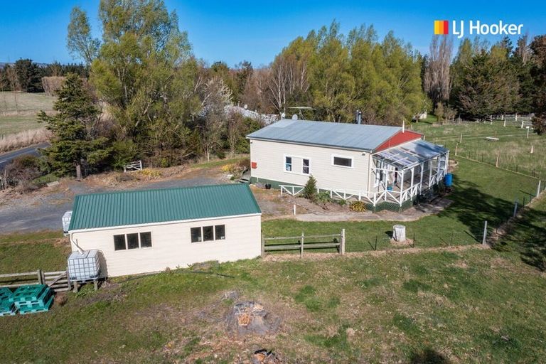 Photo of property in 51 Browns Road, Middlemarch, 9597