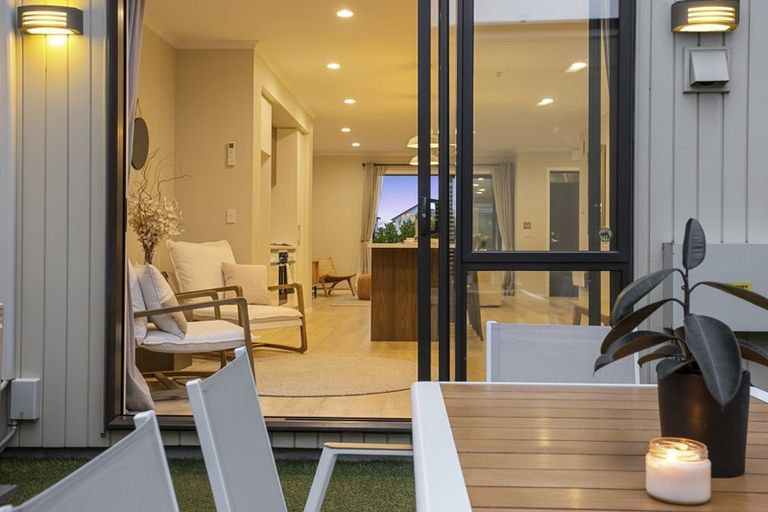 Photo of property in 201 Hobsonville Point Road, Hobsonville, Auckland, 0616