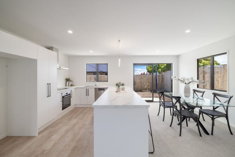 Photo of property in 12 Kura Lane, Aranui, Christchurch, 8061