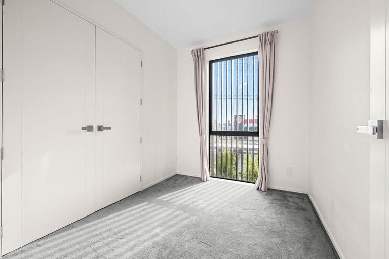 Photo of property in 8 Sunnybrae Road, Hillcrest, Auckland, 0627