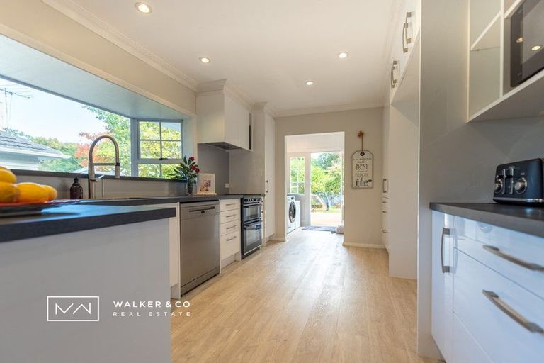 Photo of property in 51 Brentwood Street, Trentham, Upper Hutt, 5018