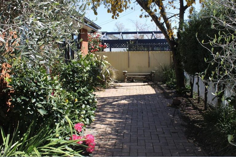 Photo of property in 1/44 Canon Street, St Albans, Christchurch, 8014