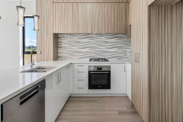 Photo of property in 19 Peara Lane, Karaka, 2113