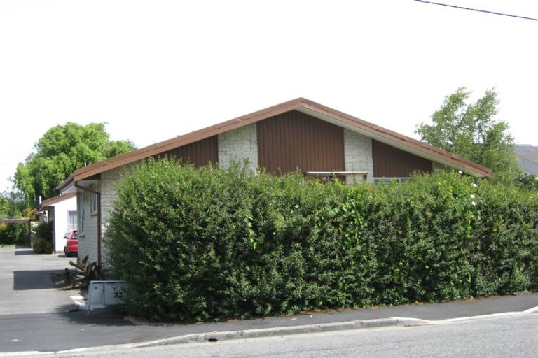 Photo of property in 4/32 Edward Avenue, Edgeware, Christchurch, 8013