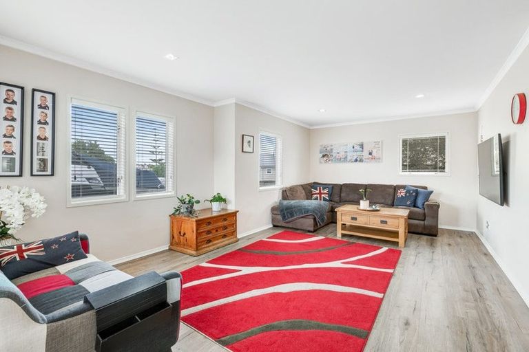 Photo of property in 17 Cape Cod Drive, Gulf Harbour, Whangaparaoa, 0930