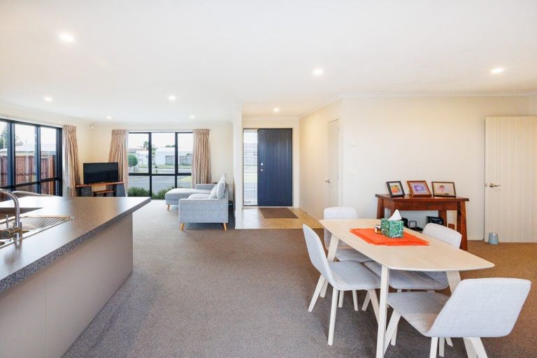 Photo of property in 64 Andrews Street, Foxton Beach, Foxton, 4815