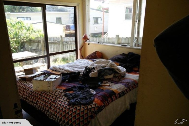 Photo of property in 19 Sherwood Avenue, Te Atatu South, Auckland, 0610