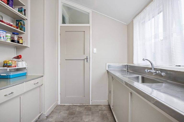 Photo of property in 42 Matai Street, Waiuku, 2123