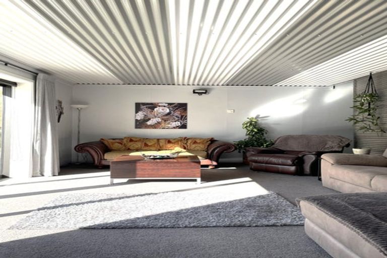 Photo of property in 211 Mcarthur Road, Springvale, Alexandra, 9391