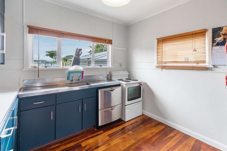 Photo of property in 34 Nottingham Avenue, Awapuni, Palmerston North, 4412