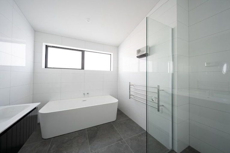 Photo of property in 1/27a Taylors Avenue, Bryndwr, Christchurch, 8052
