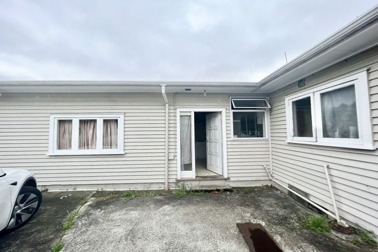 Photo of property in 1/16 Kenderdine Road, Papatoetoe, Auckland, 2025