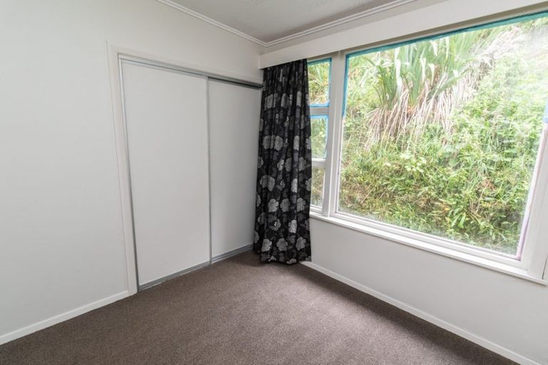 Photo of property in 32 Highbury Road, Highbury, Wellington, 6012