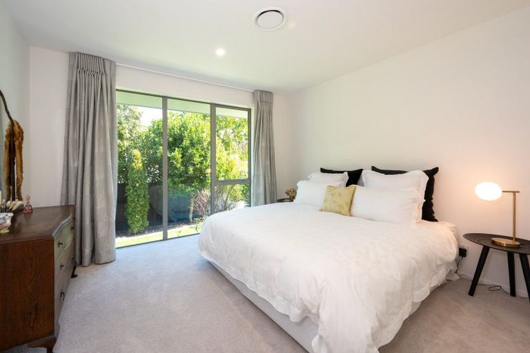 Photo of property in 43a Chambers Street, Havelock North, 4130