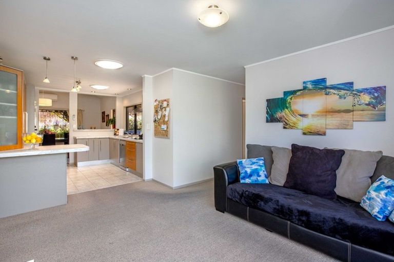 Photo of property in 7 Penlington Place, Havelock North, 4130