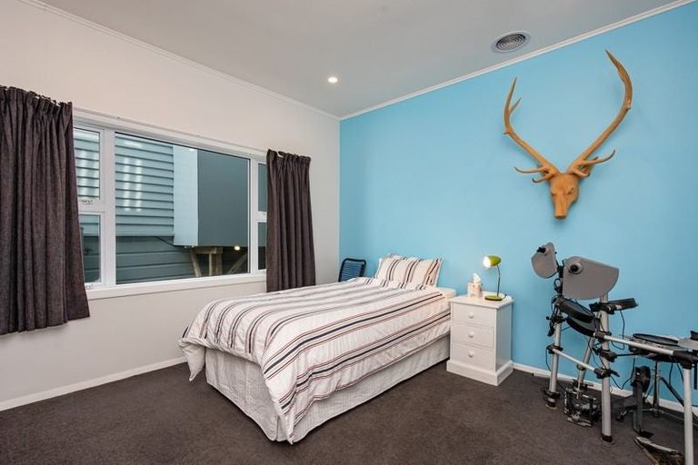 Photo of property in 73 Overtoun Terrace, Hataitai, Wellington, 6021