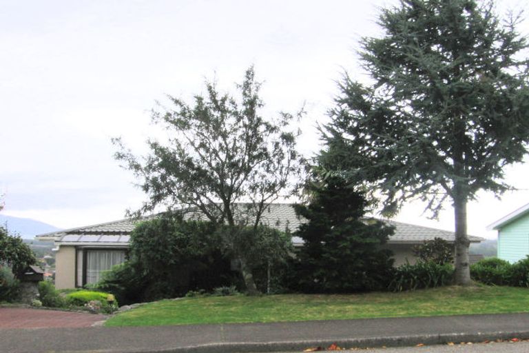 Photo of property in 50a Kotare Street, Waikanae, 5036