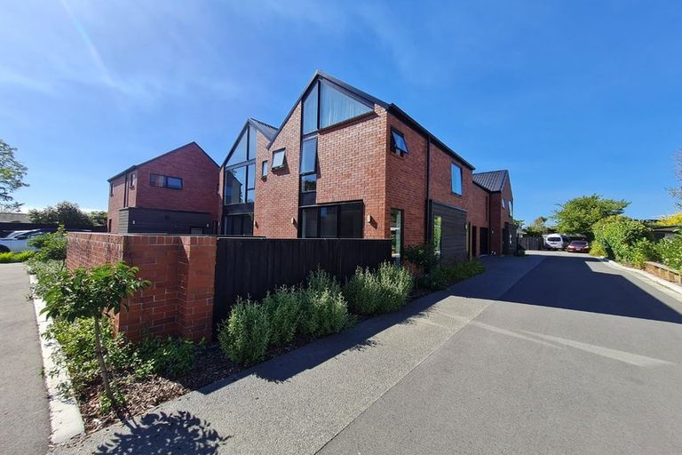 Photo of property in 11/66 Innes Road, St Albans, Christchurch, 8052