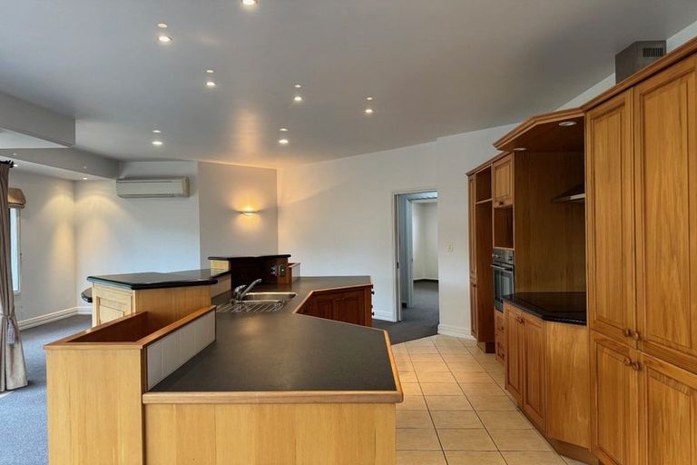 Photo of property in 1 Washington Place, Havelock North, 4130