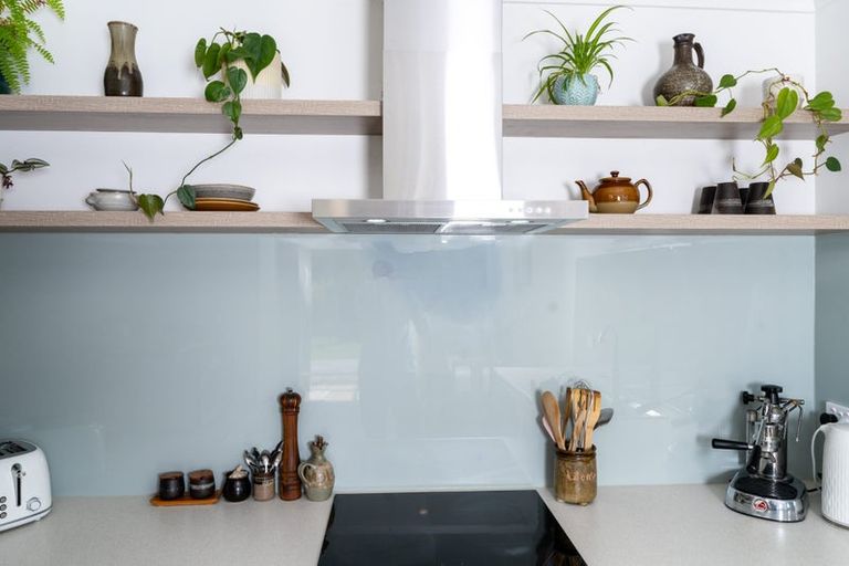 Photo of property in 21 Government Road, Raglan, 3225