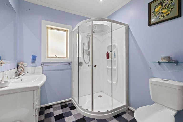 Photo of property in 374a Waikawa Road, Waikawa, Picton, 7220