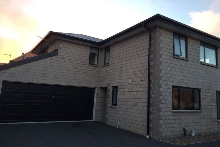 Photo of property in 4/15 George Street, Riccarton, Christchurch, 8041