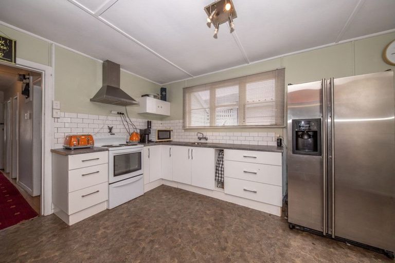 Photo of property in 66 Rintoul Street, Westport, 7825