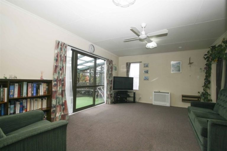 Photo of property in 20 O'byrne Street, Waikiwi, Invercargill, 9810