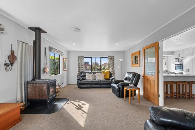 Photo of property in 11 Kahurangi Drive, Lynmore, Rotorua, 3010