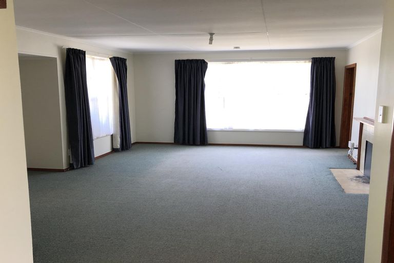 Photo of property in 32 Leicester Street, Terrace End, Palmerston North, 4410