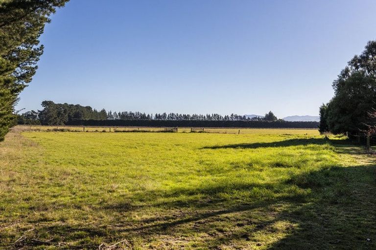 Photo of property in 1499 Tram Road, Swannanoa, Rangiora, 7475