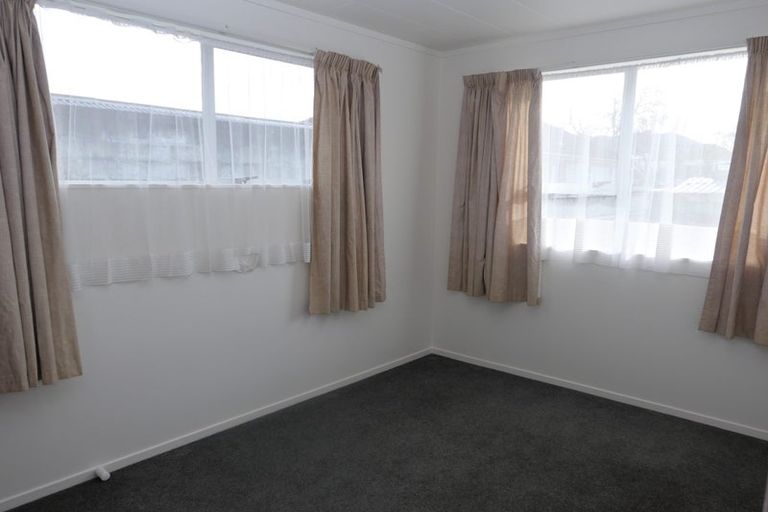 Photo of property in 13f1- Byron Street, Trentham, Upper Hutt, 5018