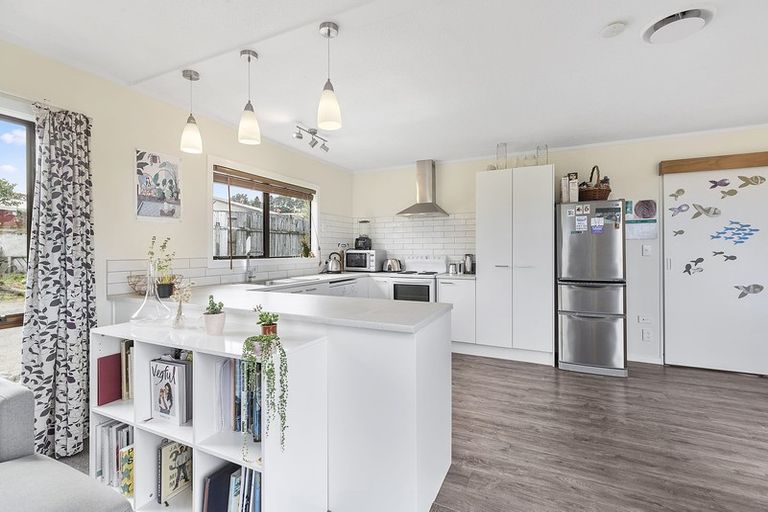 Photo of property in 5u1 Rothwell Street, Titahi Bay, Porirua, 5022