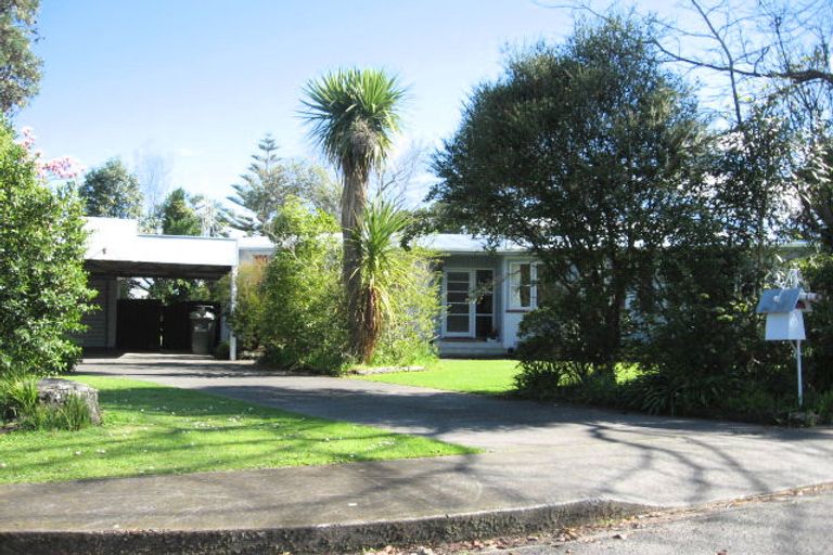 Photo of property in 2 Purnell Court, Awapuni, Palmerston North, 4412