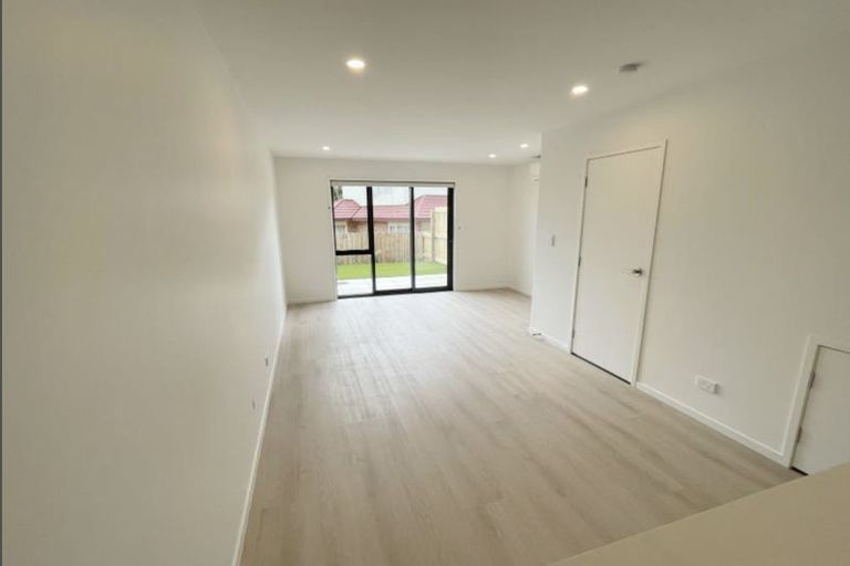 Photo of property in 8 Timata Lane, Favona, Auckland, 2024