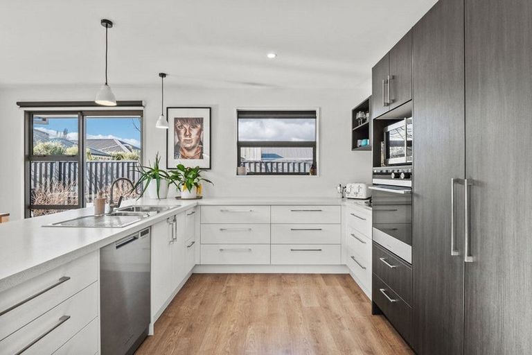 Photo of property in 63 Risinghurst Terrace, Lower Shotover, Queenstown, 9304