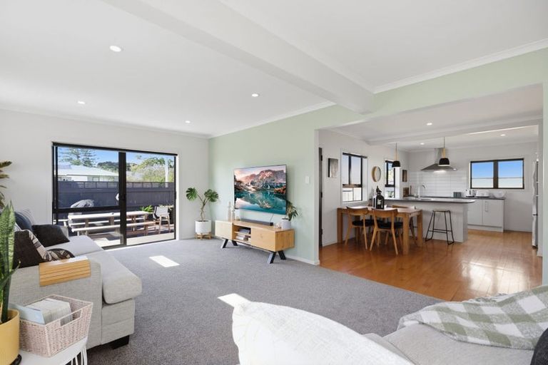Photo of property in 10b Links Avenue, Mount Maunganui, 3116