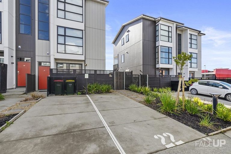 Photo of property in 22 Raranga Lane, Hobsonville, Auckland, 0616