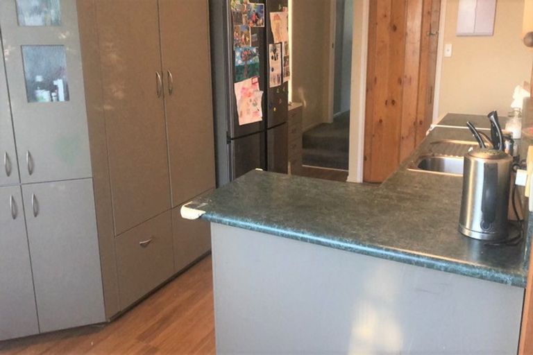 Photo of property in 1 Rosalind Road, Glenfield, Auckland, 0629