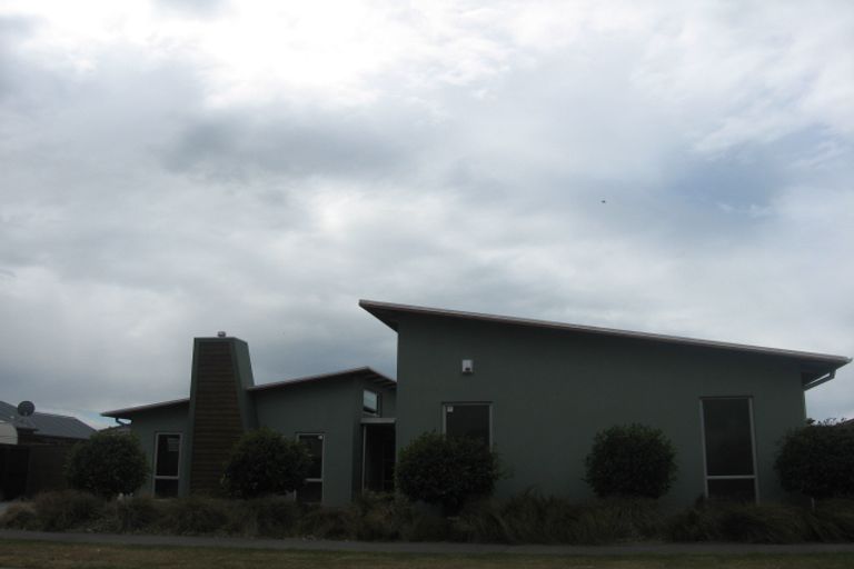 Photo of property in 7 Saint Keverne Close, Burwood, Christchurch, 8083