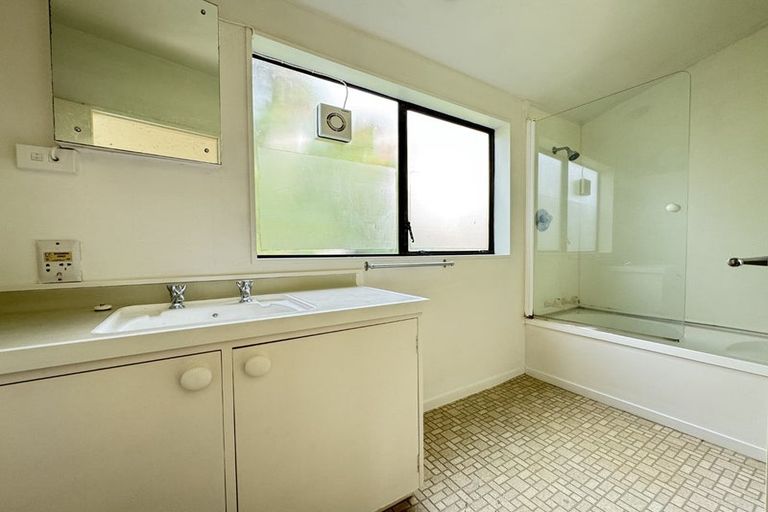 Photo of property in 3/199 Grant Road, Thorndon, Wellington, 6011