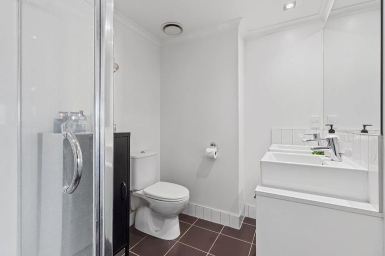 Photo of property in 304/277 Maunganui Road, Mount Maunganui, 3116