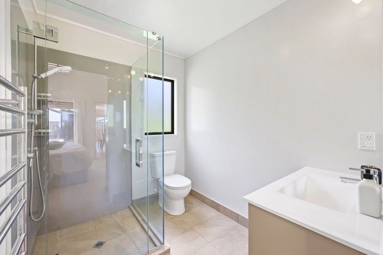 Photo of property in 18 Janome Place, Bucklands Beach, Auckland, 2014