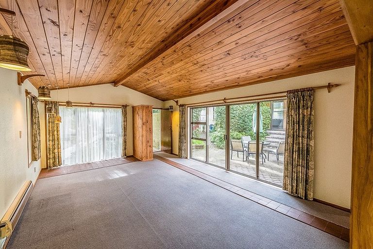 Photo of property in 3 Hebe Place, Birkenhead, Auckland, 0626