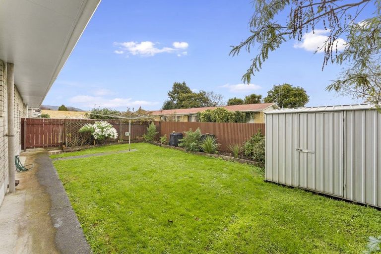 Photo of property in 26 Karaka Crescent, Levin, 5510