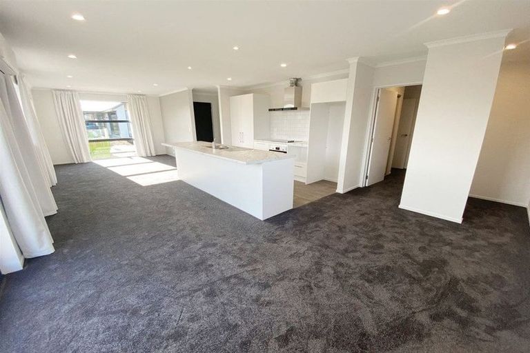 Photo of property in 7 Rusbatch Lane, Belfast, Christchurch, 8051