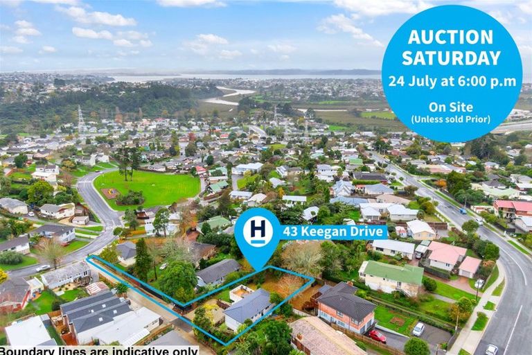 Photo of property in 43 Keegan Drive, Massey, Auckland, 0614