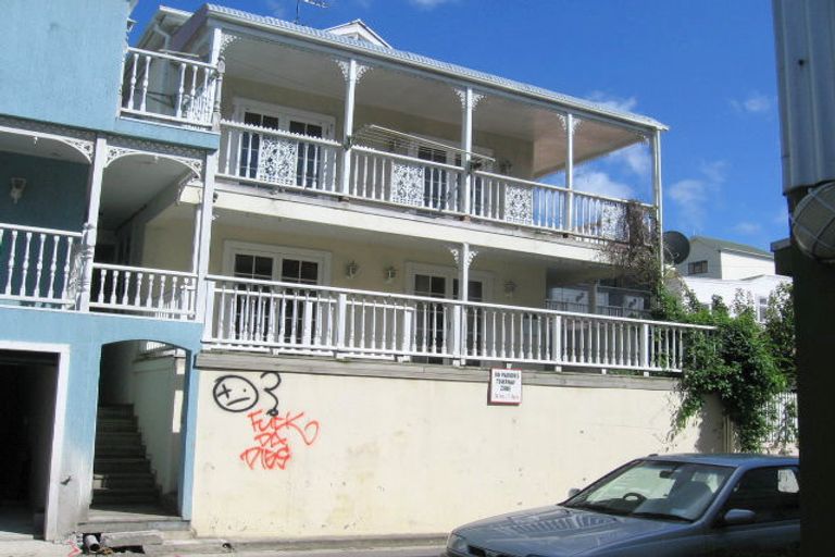 Photo of property in 40 Drummond Street, Mount Cook, Wellington, 6021