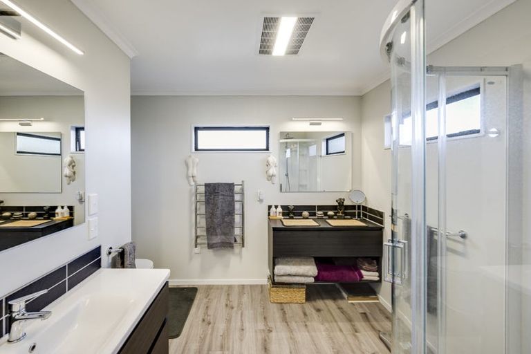 Photo of property in 4a Mission Road, Greenmeadows, Napier, 4112