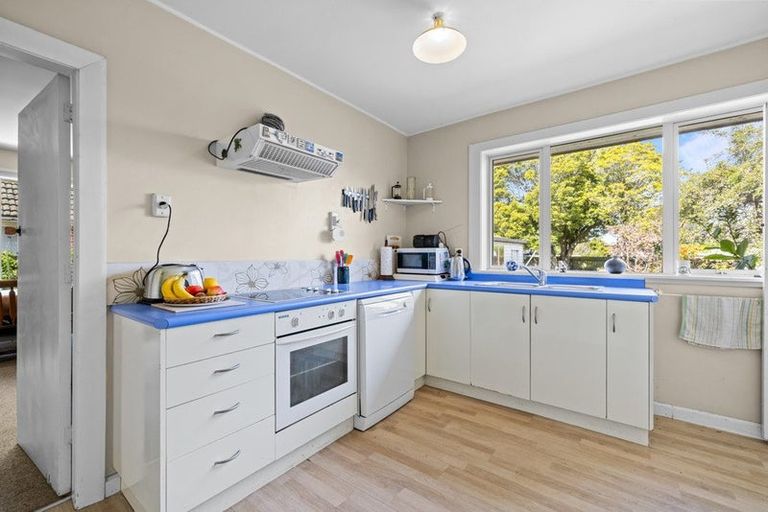 Photo of property in 87 Aorangi Road, Bryndwr, Christchurch, 8053